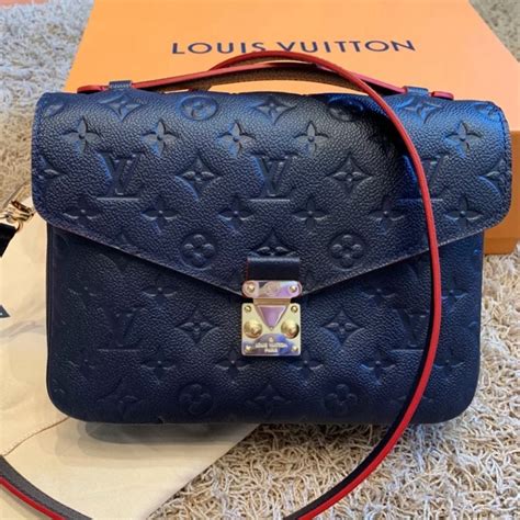 louis vuitton Malaysia official